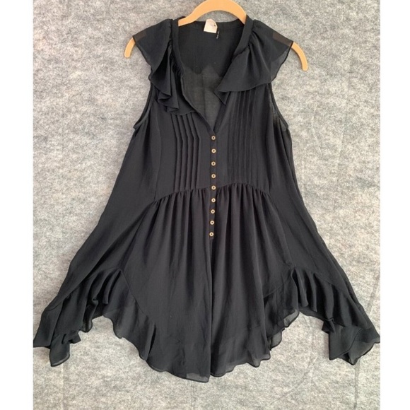 Anthropologie Akemi + Kin Black Sheer Ruffled Tunic - Picture 2 of 2